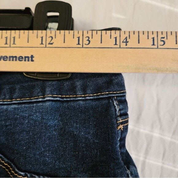 Royalty To Me Jeans Women’s Sz 4 (28x25) Blue Ankle Low Rise Stretch Cuffed Hem - Picture 6 of 9